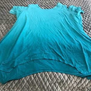Lane Bryant 26/28 shark bite tee